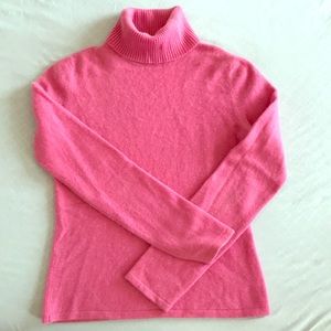 Pink cashmere sweater